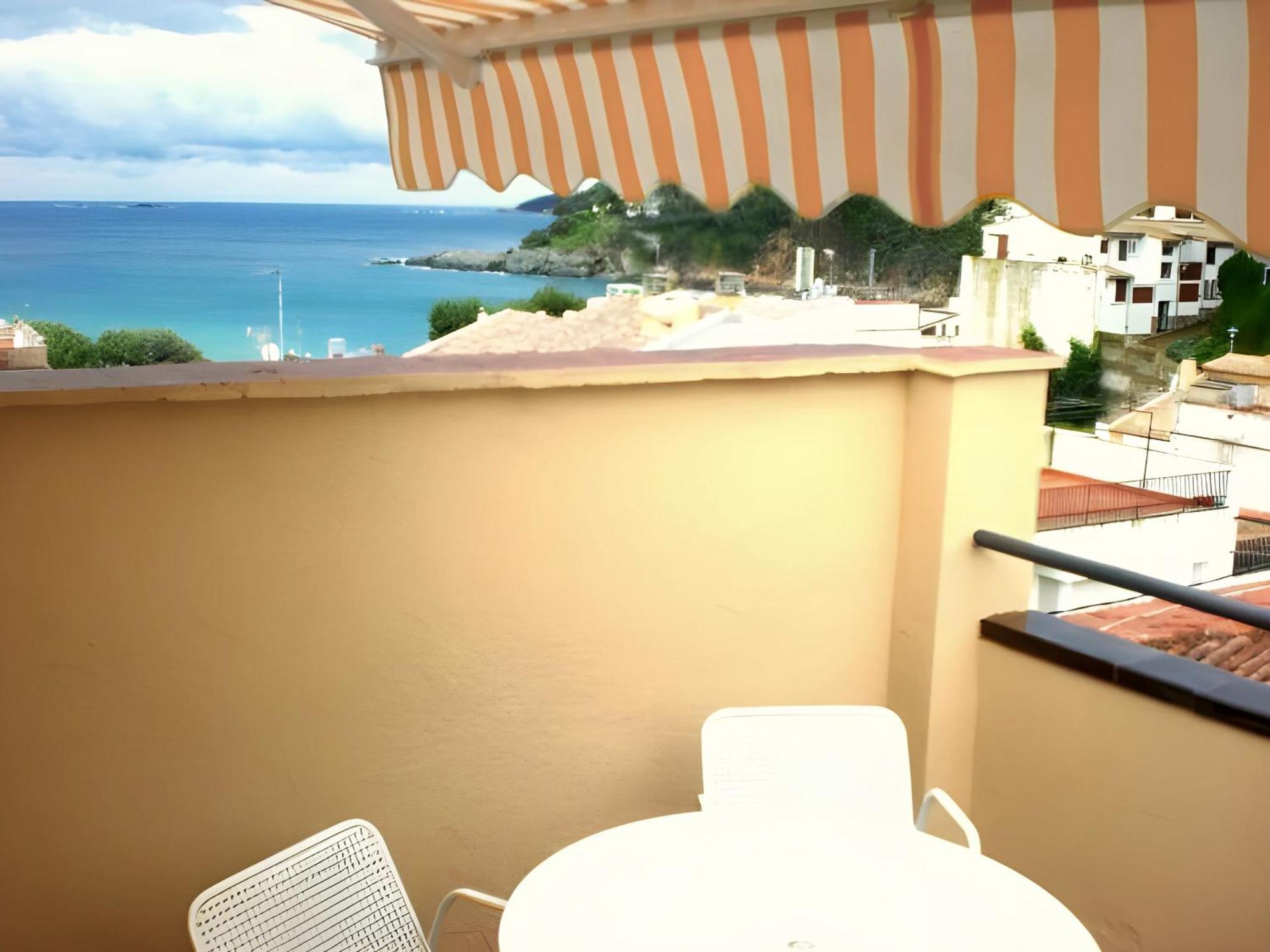 Hotel Medium Montecarlo Palafrugell Room photo